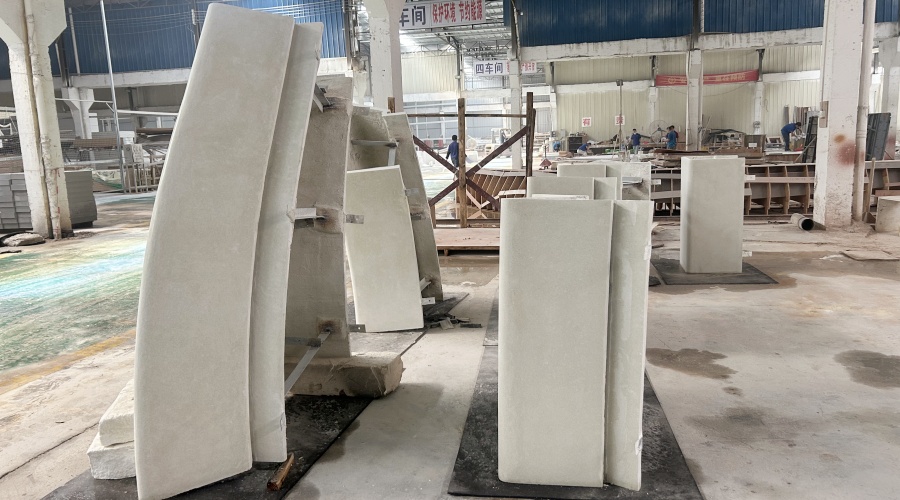 廣州海珠區(qū)琶洲展館GRC坐凳的工程案例 廣州海珠區(qū)琶洲展館GRC坐凳的工程案例