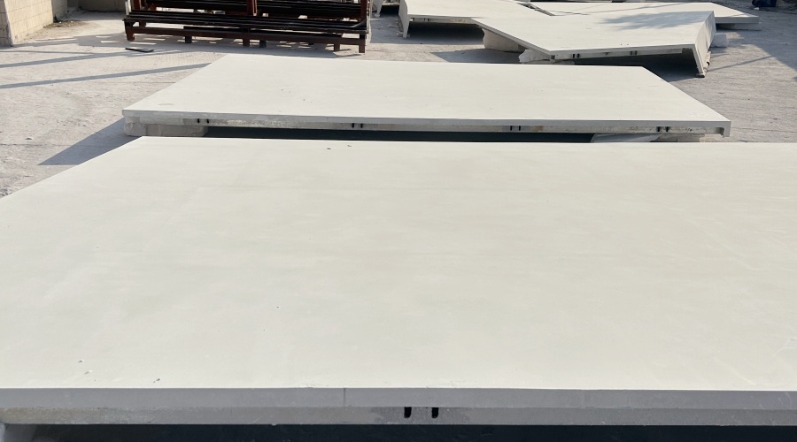 廣清大型工業(yè)園廠房UHPC門(mén)頭幕墻造型 廣清大型工業(yè)園廠房UHPC門(mén)頭幕墻造型